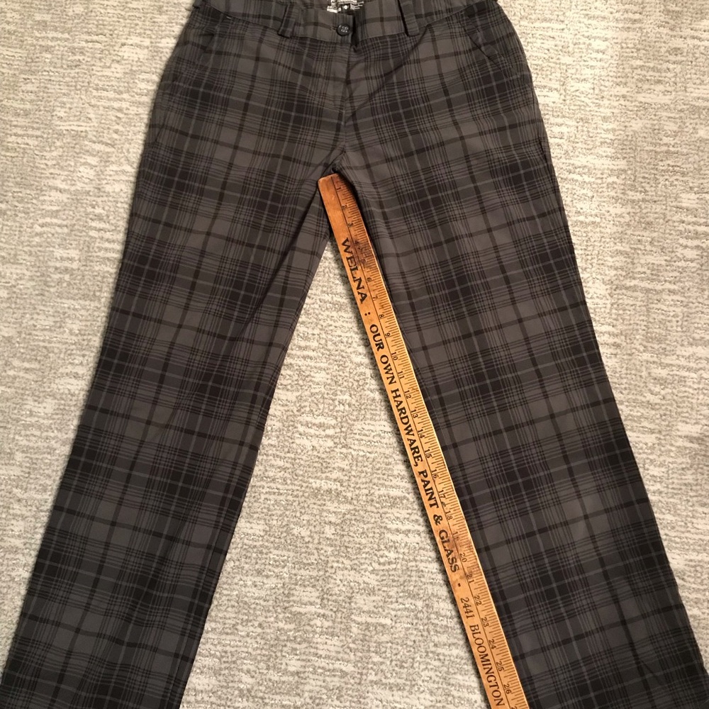 Womens Nike Tour Performance Dri-Fit Plaid Pants, Size 8